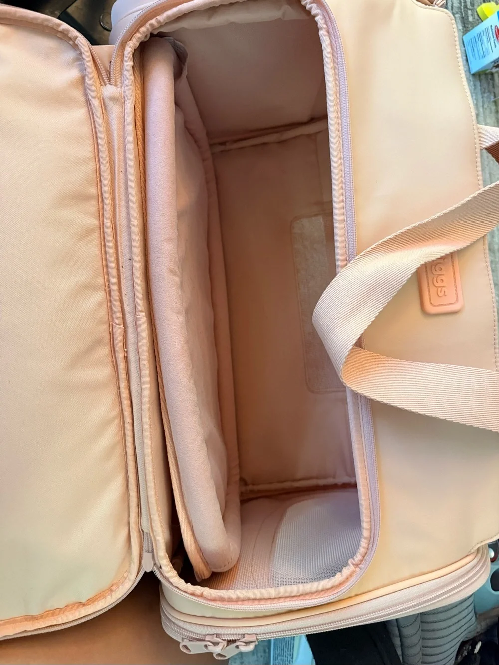 Soft Pink Pet Carrier Bag with Shoulder Strap